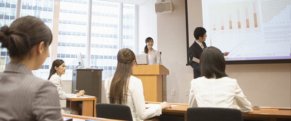 集客セミナー講師